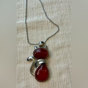 Elegant Silver Cat Red Agate Pendant Necklace